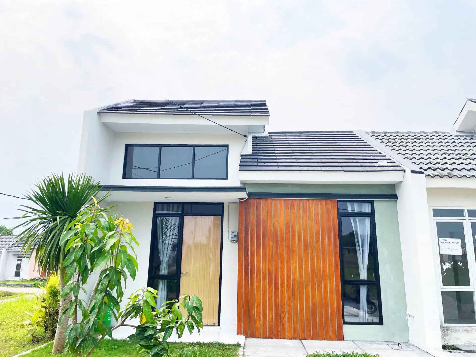 Rumah Tipe 36/72 ( Bougenville New Tropical ) Tanpa DP